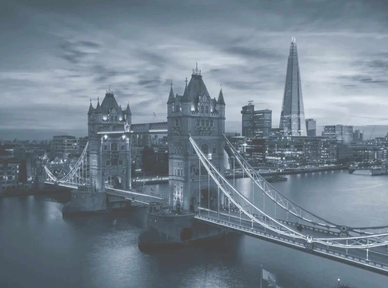 Town & Country - London Towerbridge Skyline Banner